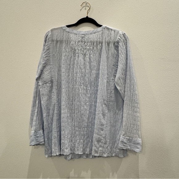 Lou & Grey Light Gray/Bluish Women's cotton Top long sleeve Size Medium - Picture 2 of 7